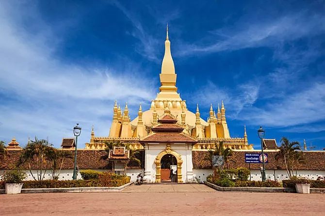 暑假自由行老挝万象在这个被时光遗忘的国度来一场洗涤心灵之旅