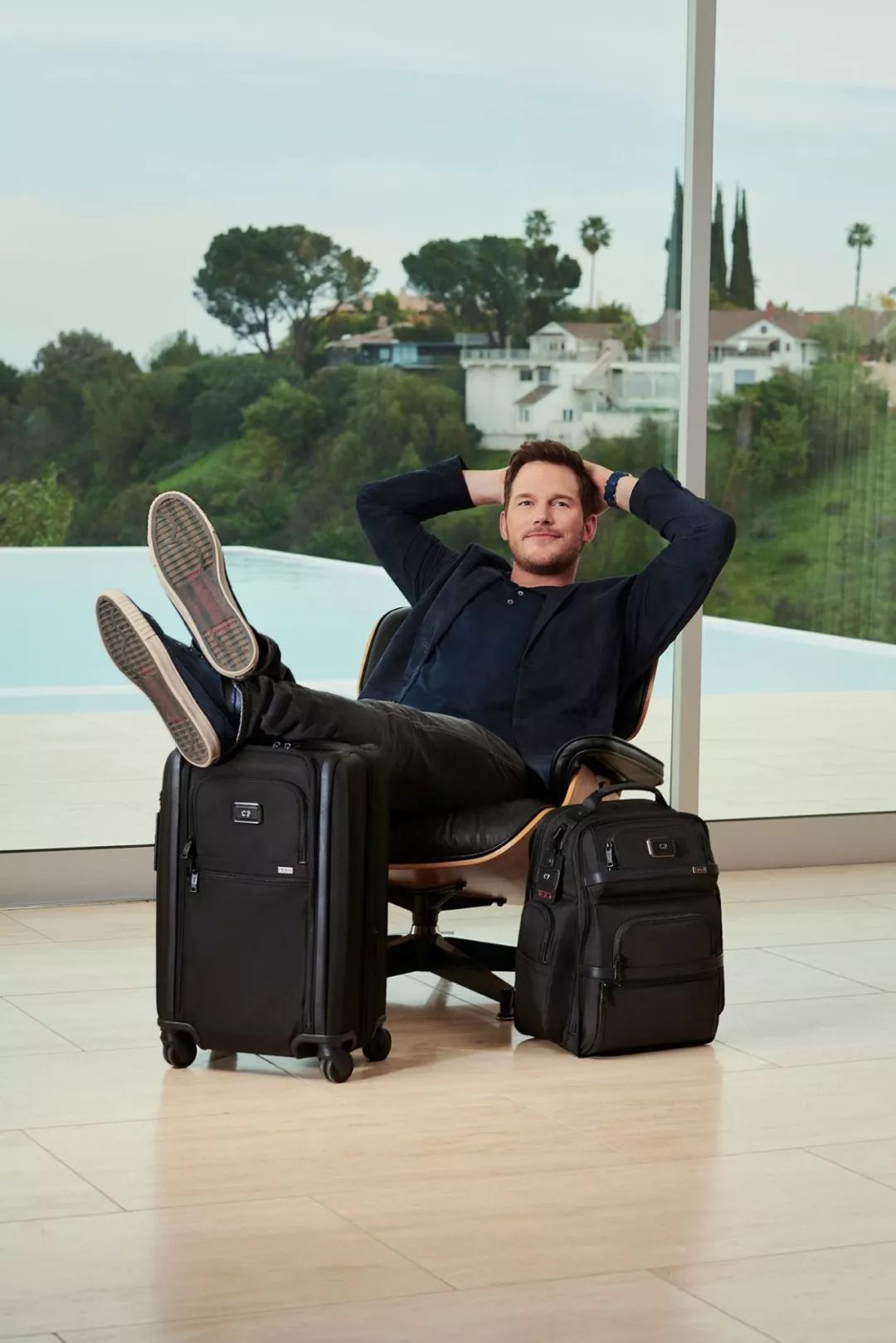 【尊享限时购物礼遇】tumi 又一城店于全新位置登场,一take马上起程!