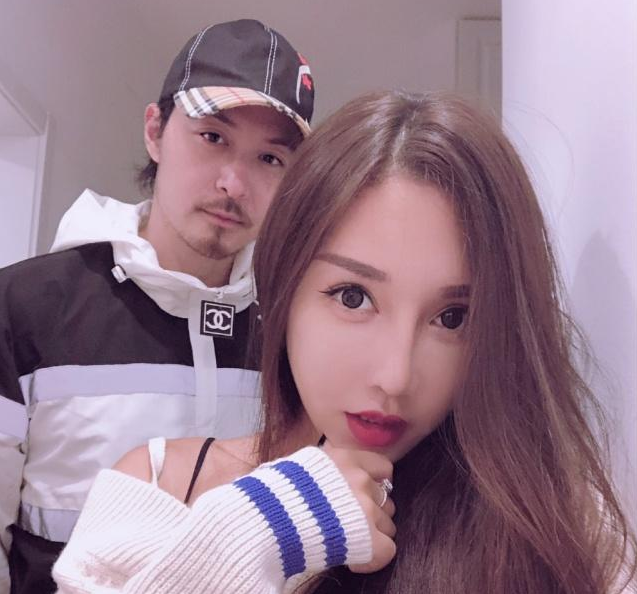 非诚勿扰:风鹰侠相亲无人灭灯,牵手双胞胎姐姐,如今成三口之家