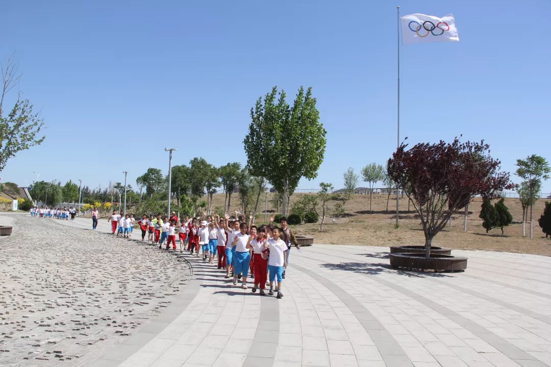 寓教于乐第二课堂静海区子牙镇王二庄小学的同学们来我馆开启实践活动