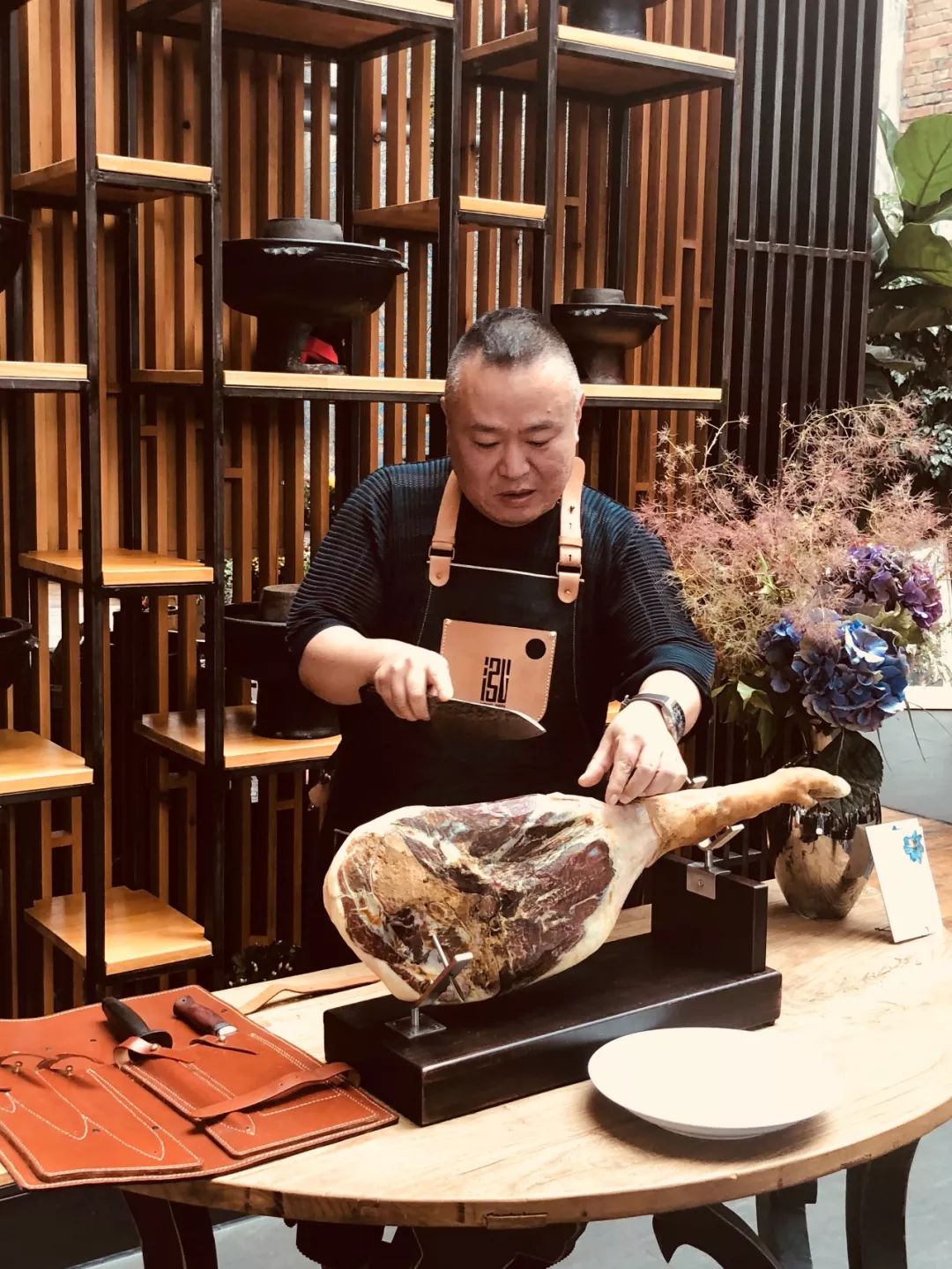 主厨的秘密滇菜大师教你如何才能把蒸鸡蛋玩出花来