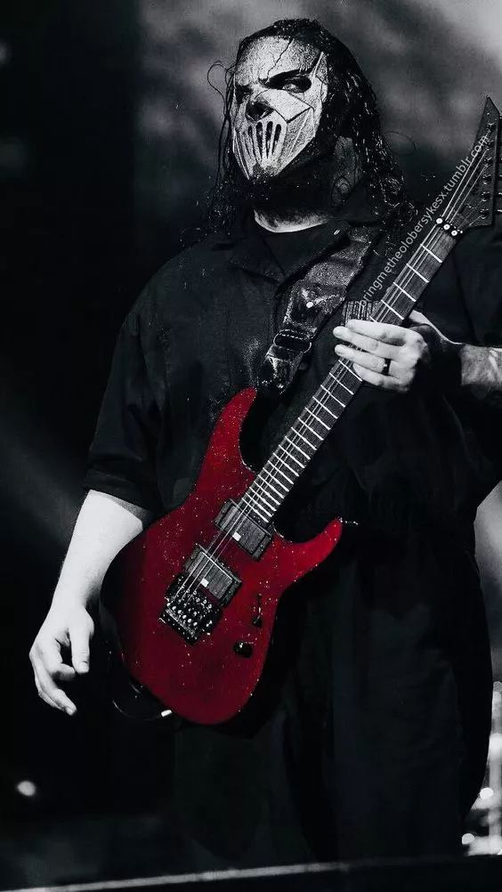 从supreme与联名 摇滚slipknot (活结乐队)到面具的发展史!