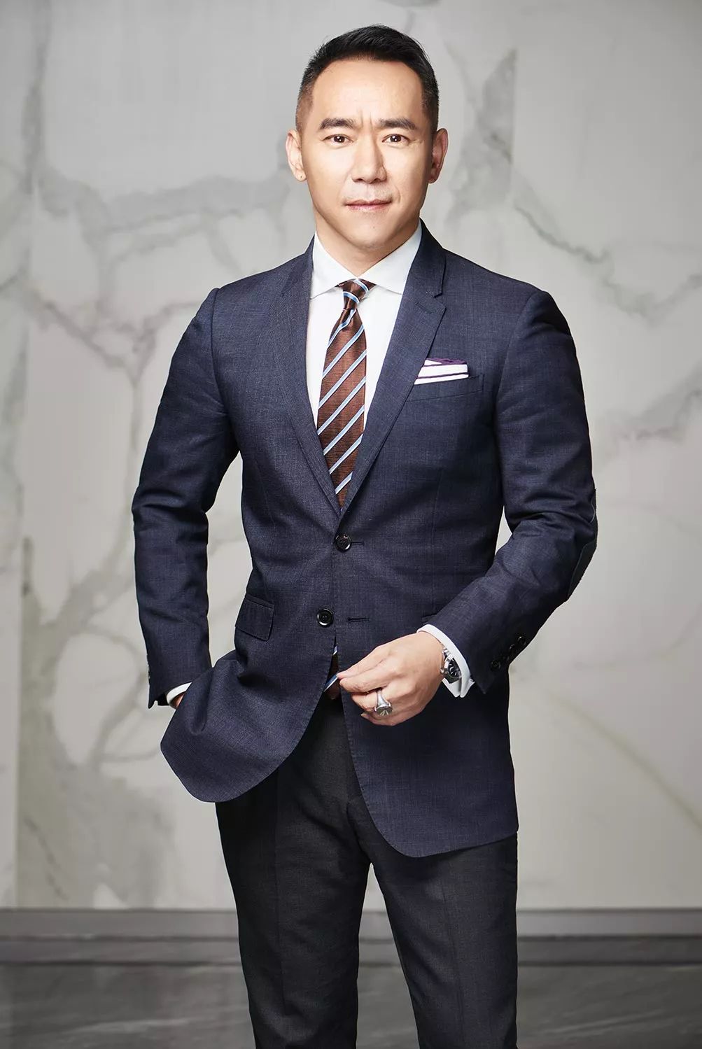 原木留白让情绪与空间的对话的格调之所