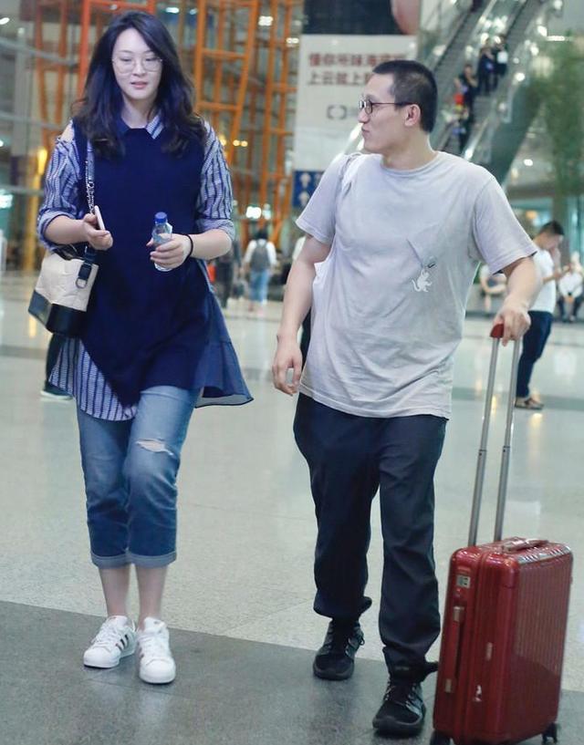 惠若琪和老公秀恩爱 网友:她老公颜值不高呀?