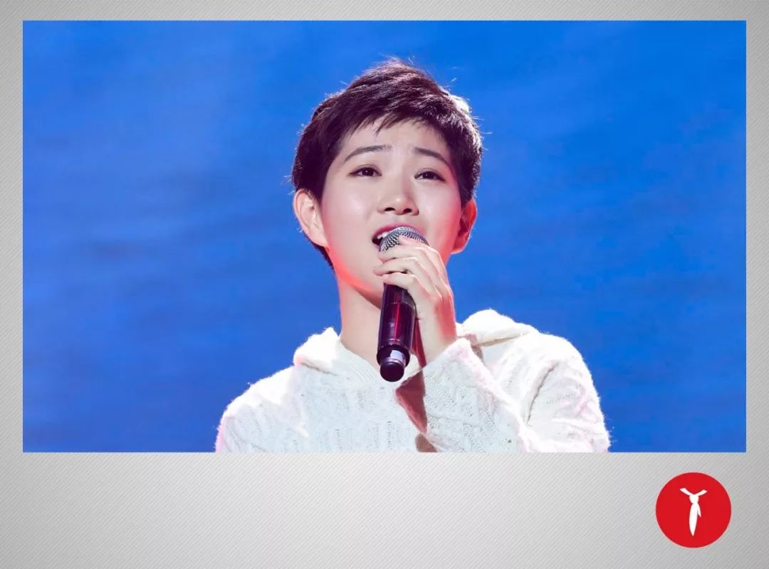 身披戎装,梦圆军营 深埋心中的种子终于落地生根 磨炼自我,目标坚定