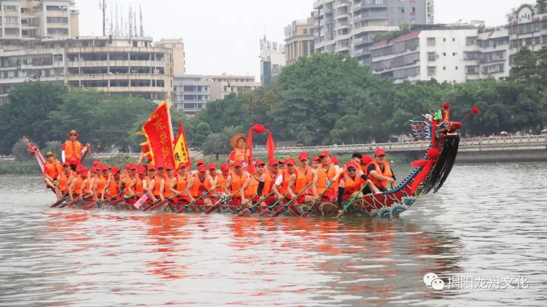 贤德揭阳龙舟赛榕城区初赛火热进行