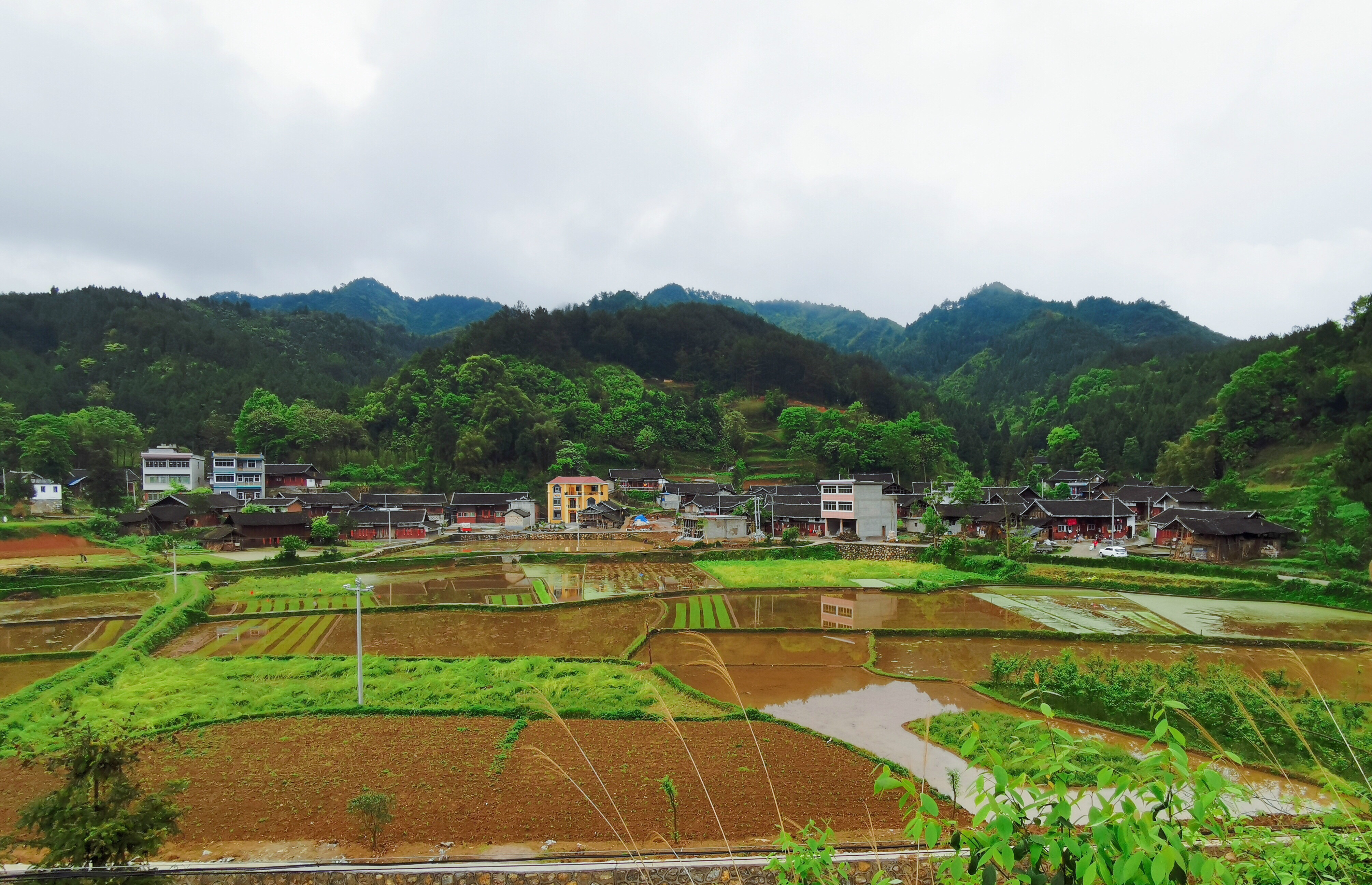 小康村图片