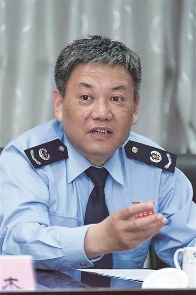 吴锦明江苏耐维思通科技股份有限公司董事长唐海娣苏州龙杰特种纤维