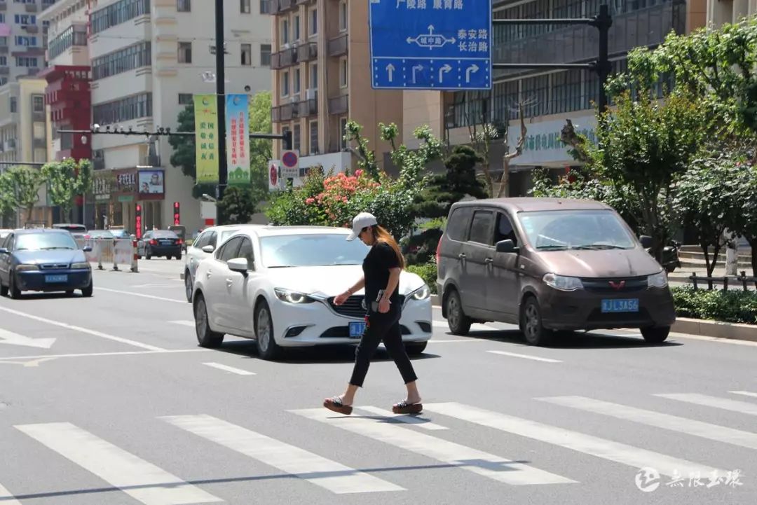 玉环道路交通秩序综合整治如火如荼_行人