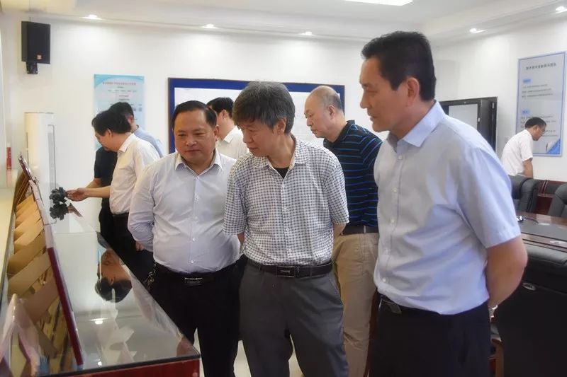 江苏煤监局副局长徐林带队到矿检查雨季三防及防治水工作