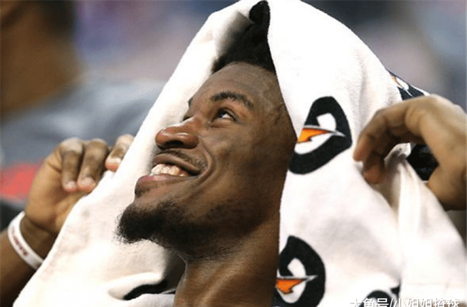 老板承诺给莫雷一特权,火箭阵容将大幅调整,一巨星加盟有望!