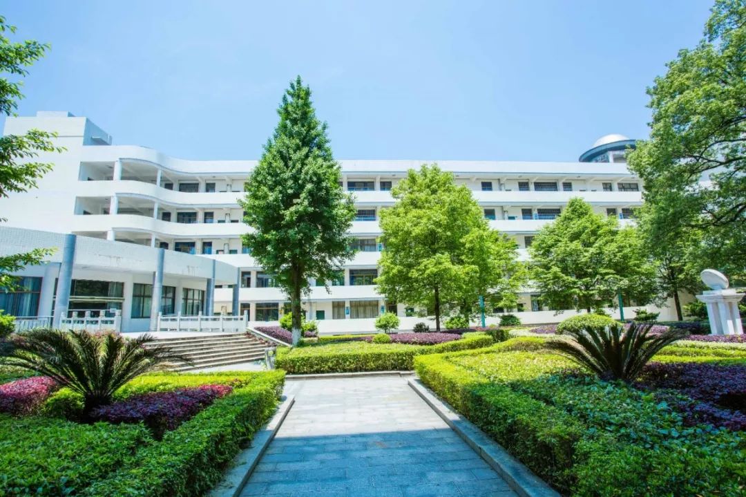 三湘名校特色省级示范高中2019浏阳三中等你来