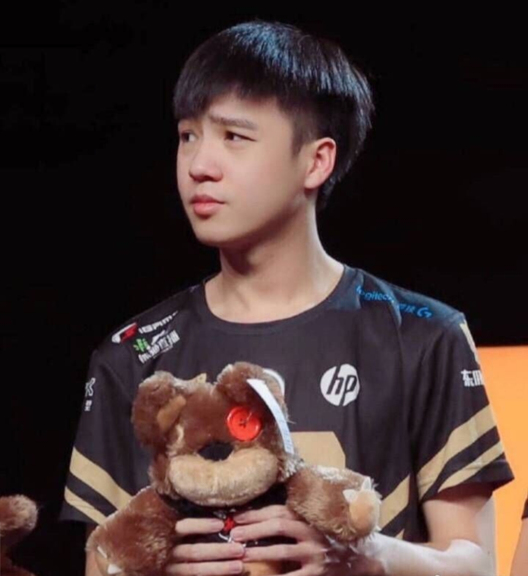 2016年5月,letme被下放至二队ryl战队,并帮助战队