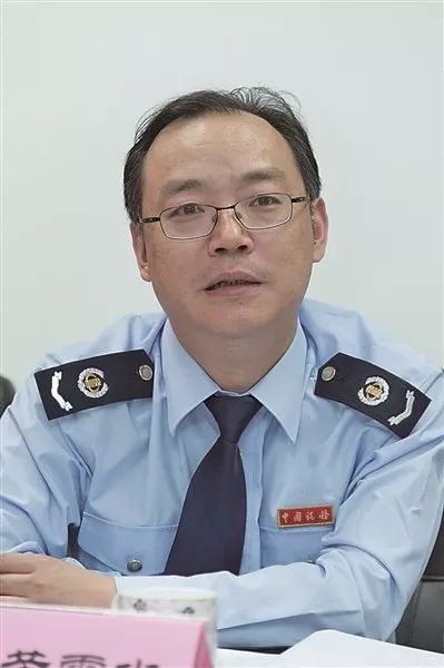 市民代表穆雪芬江苏众网物流企业管理有限公司总经理吴锦明江苏耐维