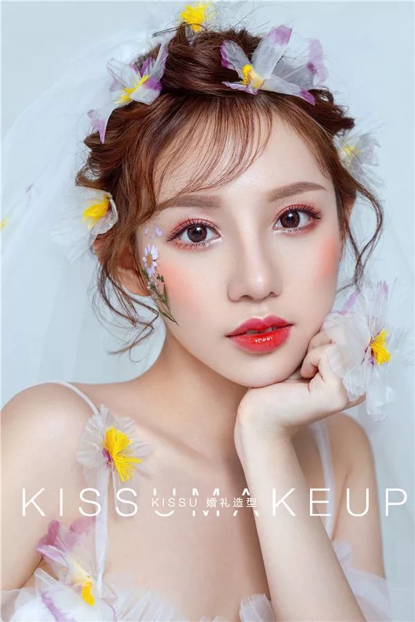 美翻天森系新娘造型你喜欢哪一款