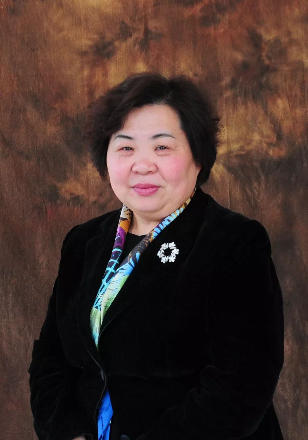 我心目中的好老师华山医院耿道颖老师踏实做学问俯身做人梯