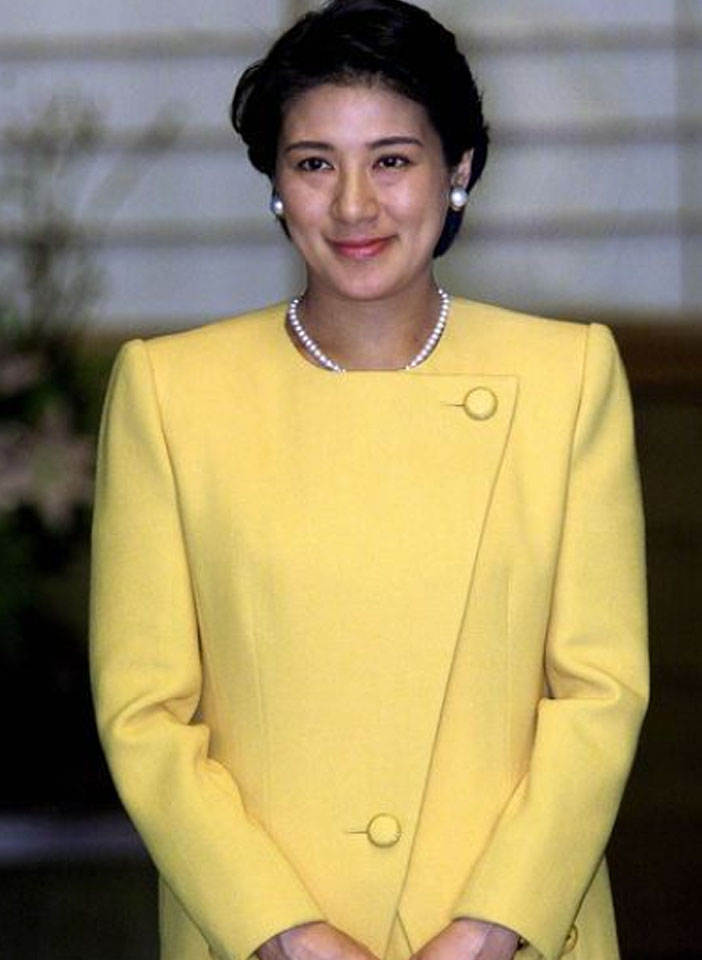 日本国皇后雅子衣品真好5种亮色套装优雅大气尽显皇室贵气