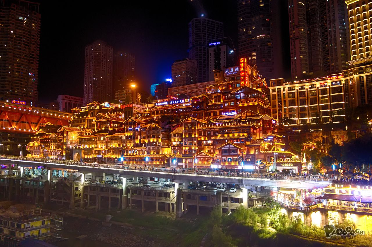 航拍下的重庆洪崖洞,别有一番风味