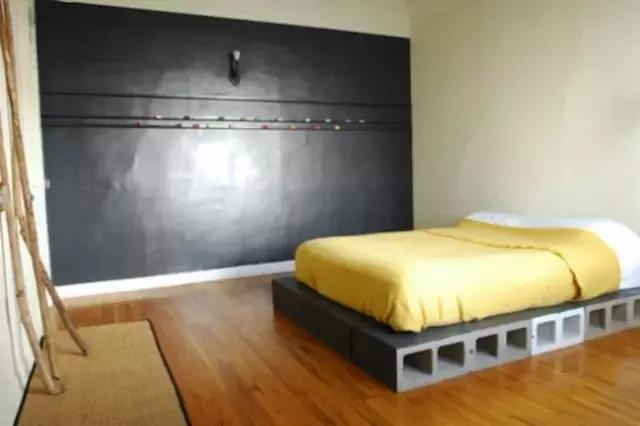 什么水泥做的床果然是有创意的人啊