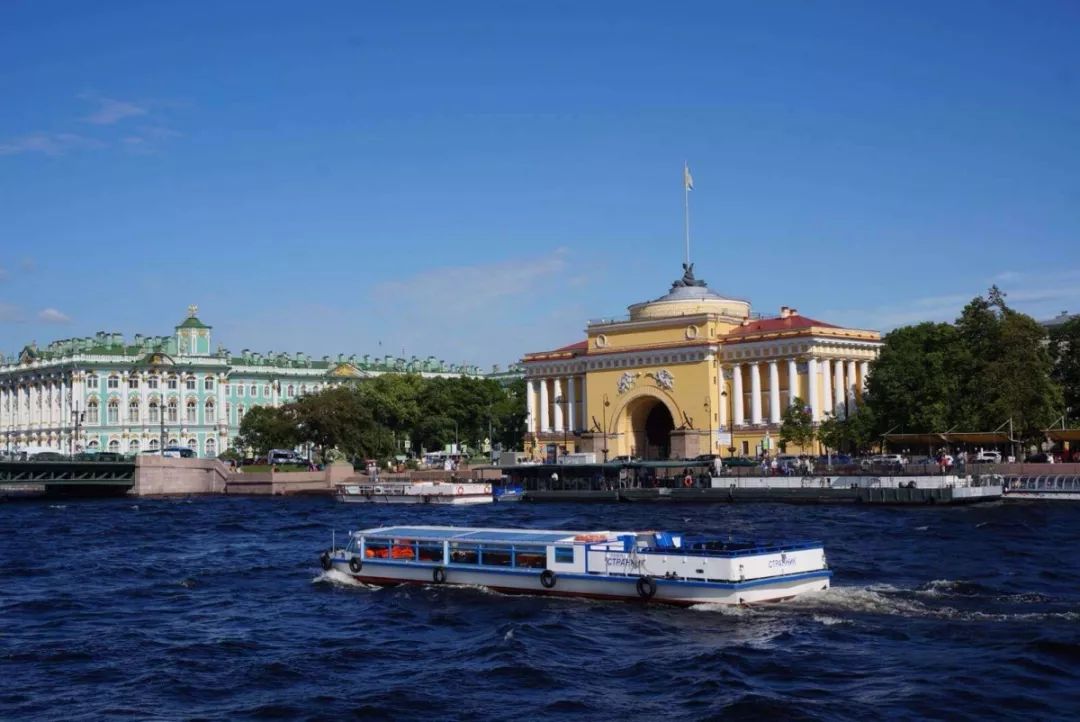 签证 涅瓦河 涅瓦河流域包括拉多加湖,奥涅加湖和伊尔门湖的集水面积