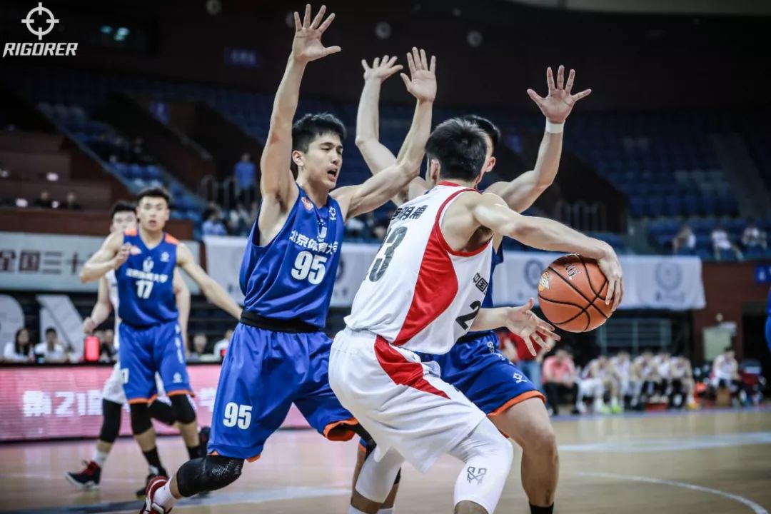 北体彭于晏拼命三郎陈伟强从打不过高中球员到cuba三分王