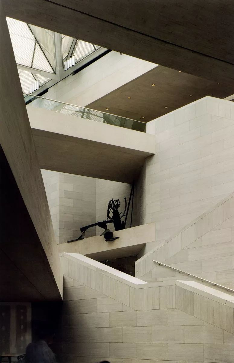 致敬贝聿铭:世界上最会用「三角形」的建筑大师_设计