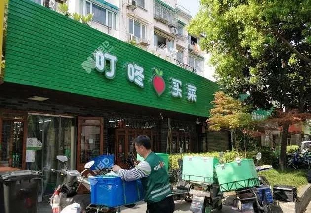 2019蘇寧小店瘋狂血拼門店數量丨線上縮水線下能突圍嗎