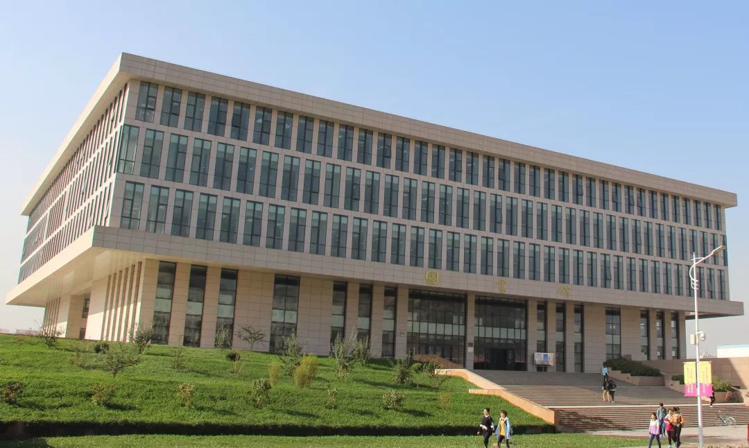 办学条件021937年"七七"事变后,北平师范大学与同时西迁
