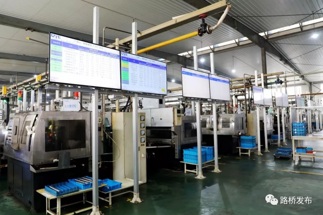 省经信厅副厅长吴君青一行实地调研了浙江优特轴承有限公司,浙江三鸥