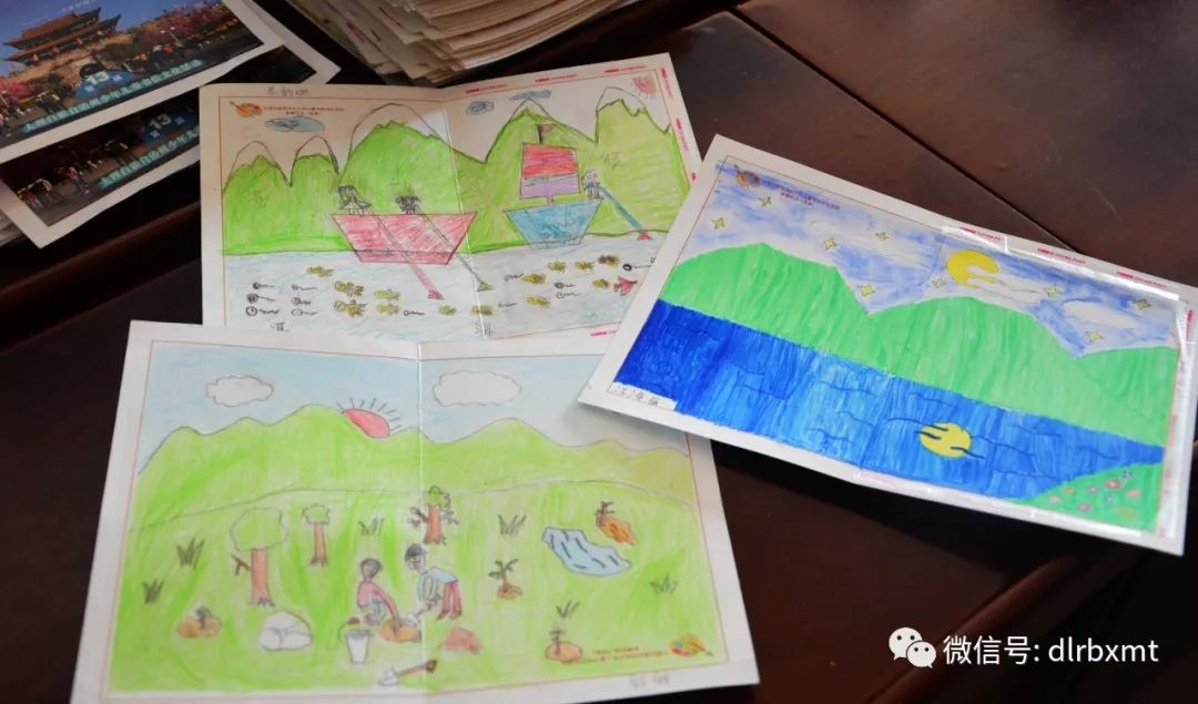 两万里面挑两千大理市选好作品参加全州少年儿童书信大赛
