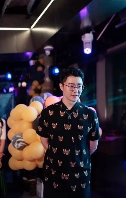 南京交通频率总监张勇,《小堵大开心》主持人秦大妈,甜甜(看看秦