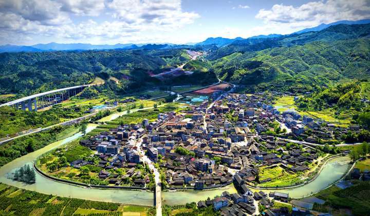 从"伐木经济"到绿色发展——武陵山片区县湖南绥宁的生态文明实践