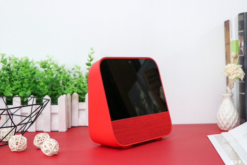 原创是未来智能音箱的样子天猫精灵cc评测