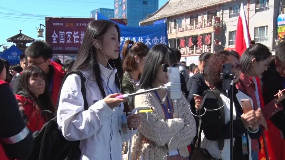 新疆媒体看古城   感受奇台多彩风姿