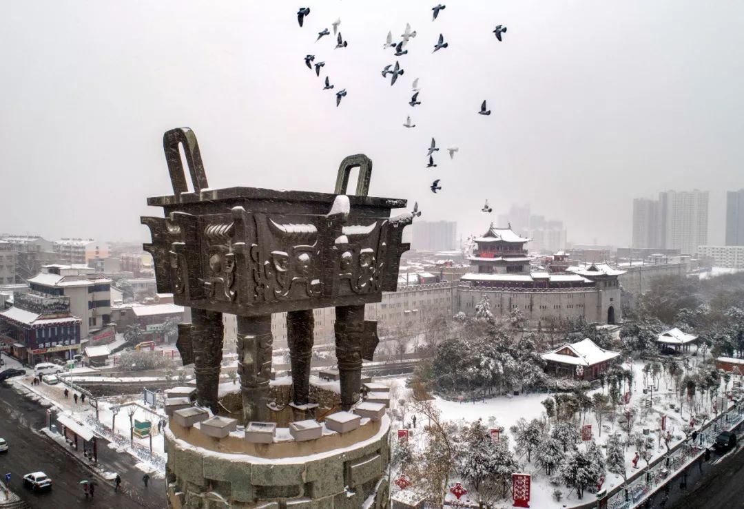 九龙鼎 丽景门天堂明堂隋唐城植物园文博广场兴洛湖公园洛阳龙门高铁