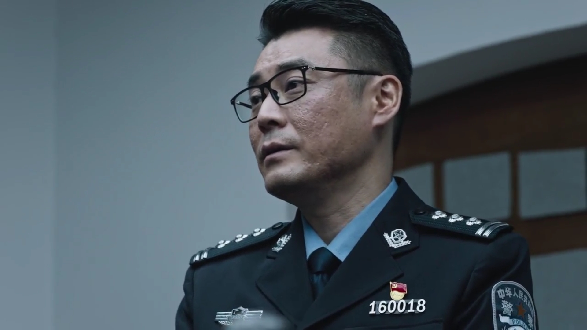 《破冰行动》,李维民局长:李飞,蔡永强,不是一家人不进一家门