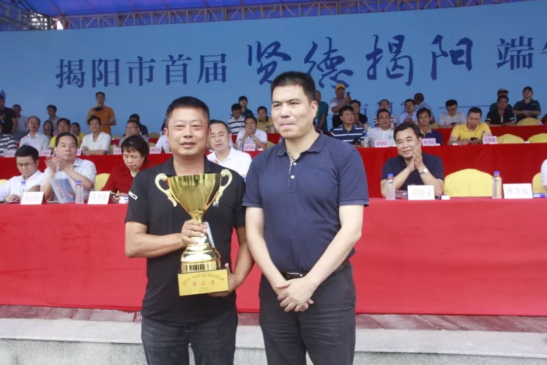 普宁市"练江杯"龙舟比赛开始啦!高清大图