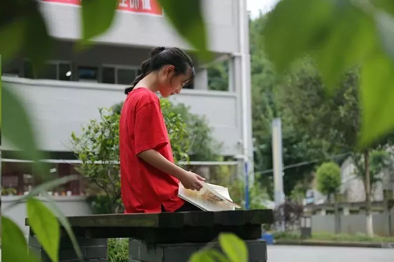 兴文二中珍藏级老照片流出!照片中的人和景,你能认出多少?