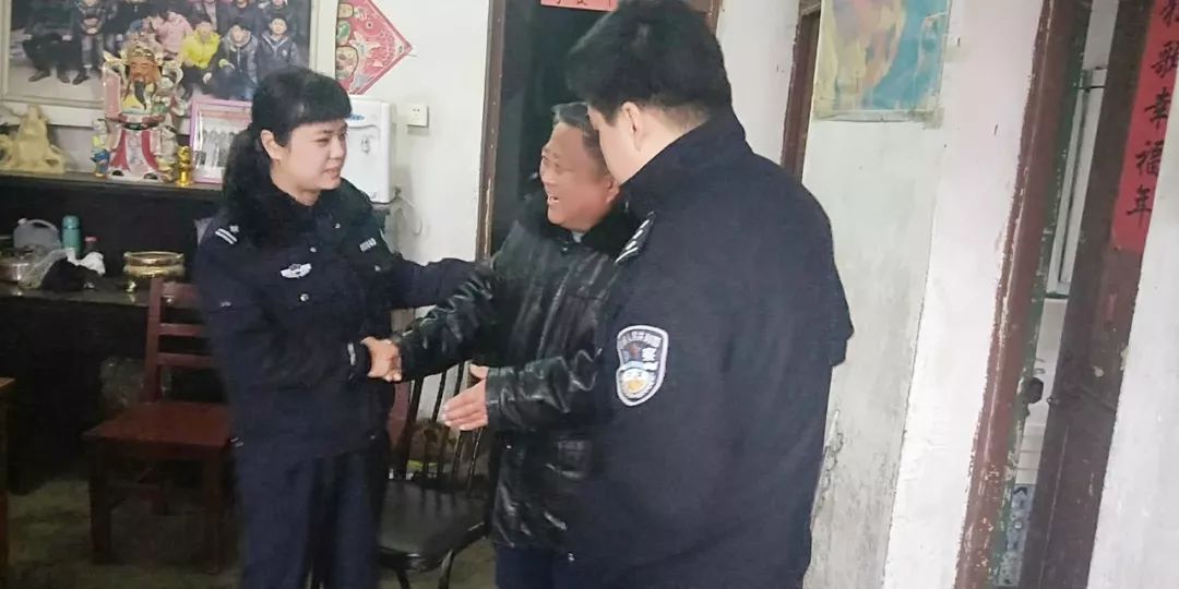 逐梦的警花记利辛县公安局桥南派出所所长朱晓丽