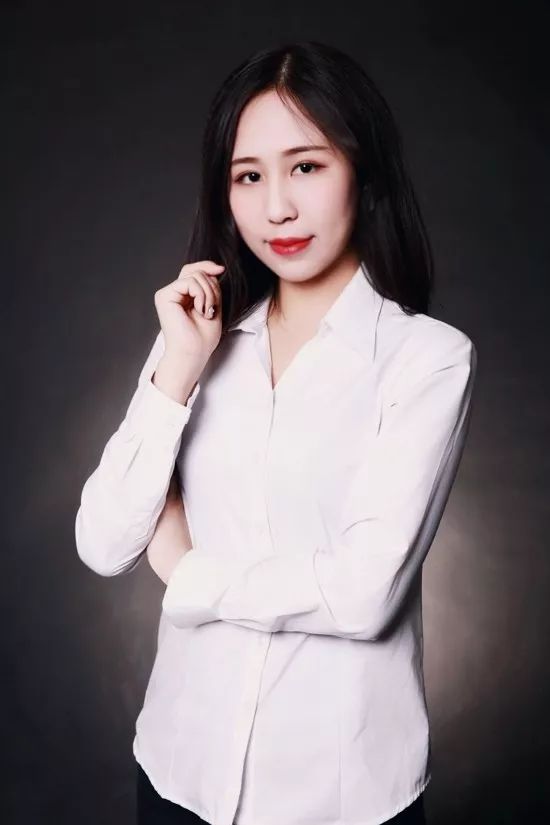 大家好,我是来自设计二中心河东店的李伊涵,很开心