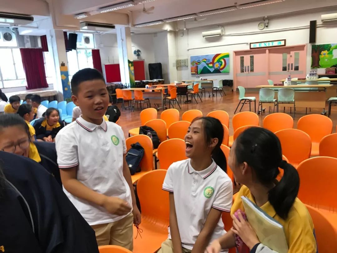 下午,研学团又走进了保良局雨川小学.