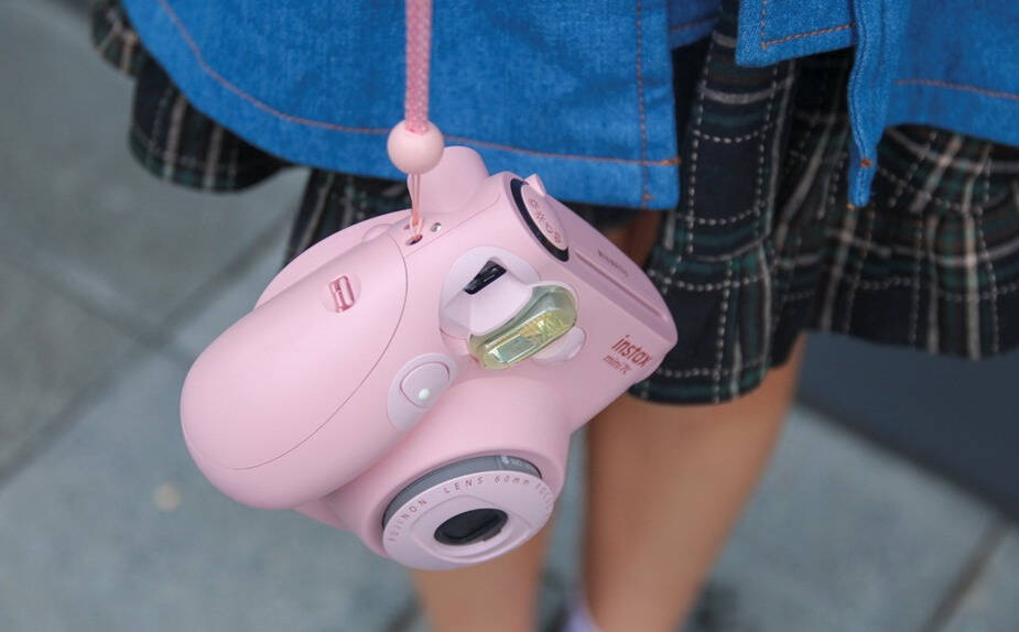 年轻人的潮拍相机,富士instax mini7c体验