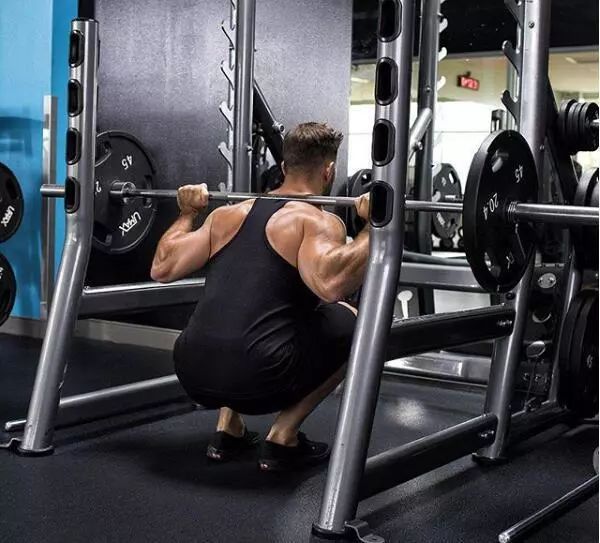 几个练腿的黄金动作助你练成打桩机其他人只能羡慕你