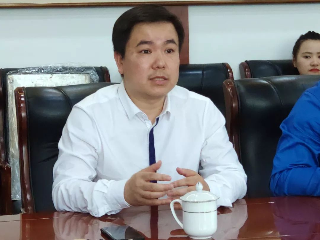 贵阳广播电视台党委委员,总经理 袁飞贵阳广播电视台党委委员,副总