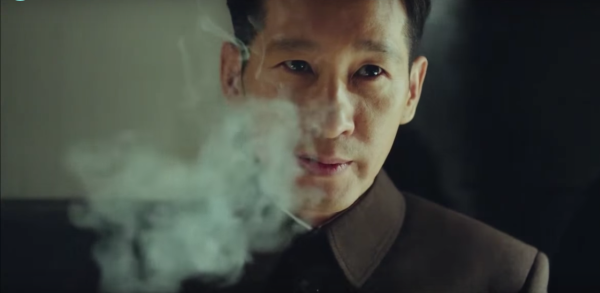 王劲松塑造的经典形象很多,《大明王朝1566》里的杨金水,《北平无战事