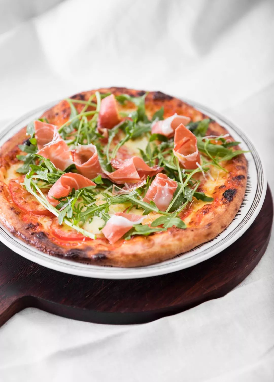 西班牙火腿披萨