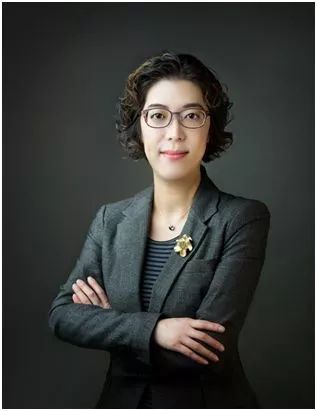 王佳蕾,教授, 复旦大学附属肿瘤医院肿瘤内科,主任医师,美国m.d.