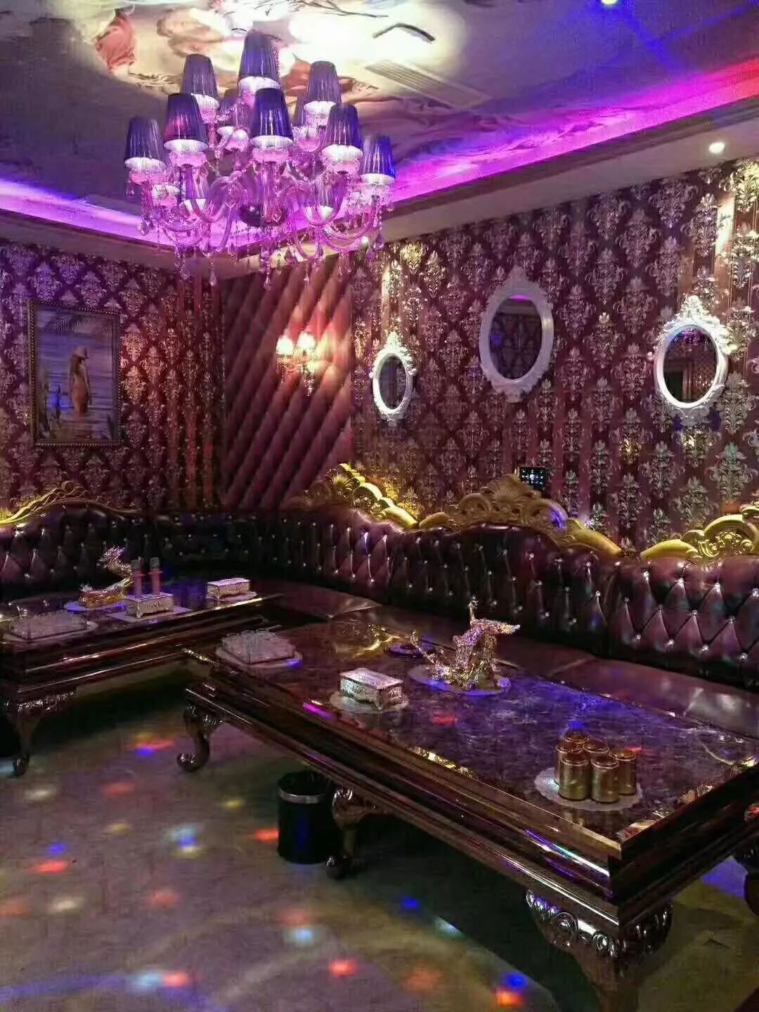 古蔺这家ktv火了送啤酒免费唱歌送果盘