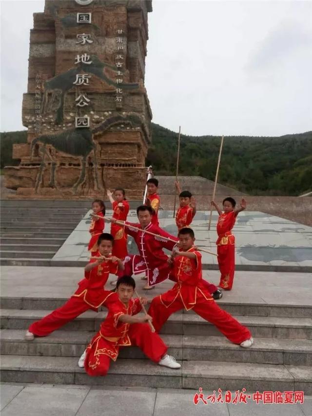 临夏天启棍被收录入中国体育非物质文化遗产甘肃卷