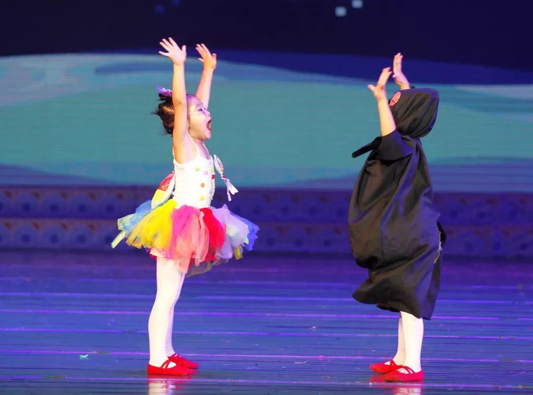 凌萱齐舞表演《阿古笠》创意舞蹈《我的家园我来护》教师展示指导老师